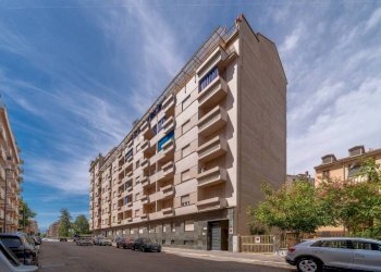 Bilocale Torino (zona Santa Rita) - foto 2