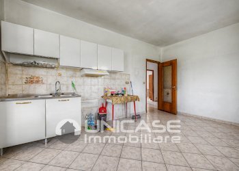 Four-room apartment strada Tirabrasse, 12, Bricherasio - photo 8