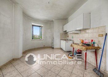 Four-room apartment strada Tirabrasse, 12, Bricherasio - photo 9