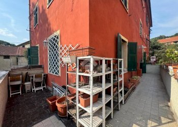 Trilocale Via Barchetta, Genova (zona Bolzaneto) - foto 2