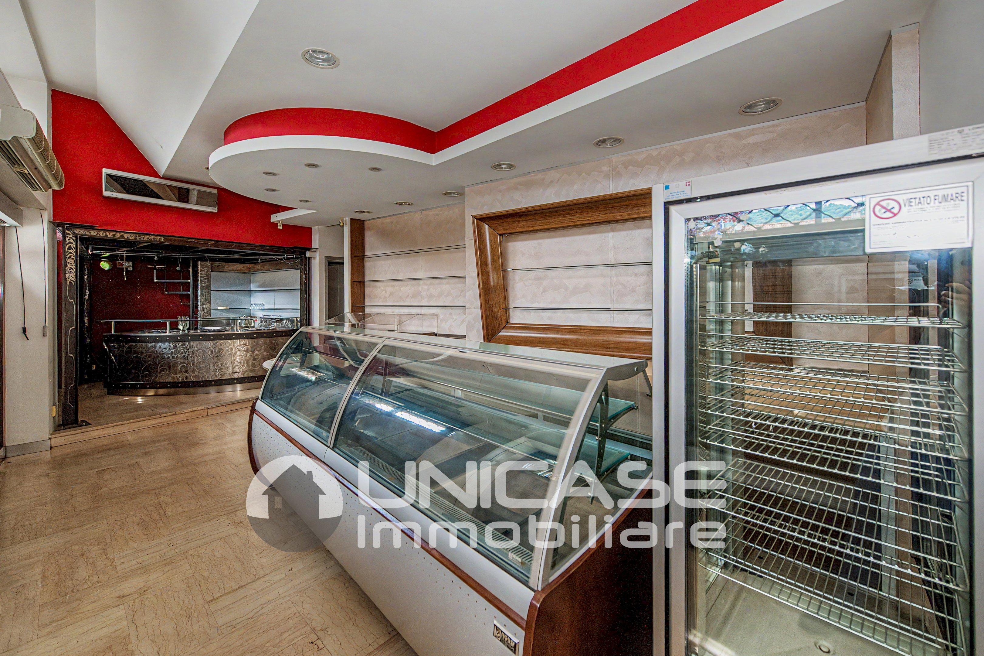 Commercial Premises Viale E. de Amicis, 12, Luserna San Giovanni - photo 3