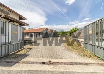 Capannone Biella, BI, frazione Chiavazza, Biella - foto 5