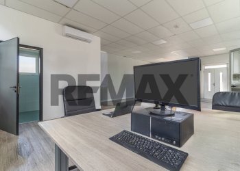 Capannone Biella, BI, frazione Chiavazza, Biella - foto 30