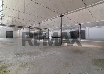 Capannone Biella, BI, frazione Chiavazza, Biella - foto 33