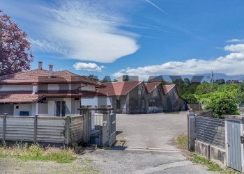 Capannone Biella, BI, frazione Chiavazza, Biella - foto 41
