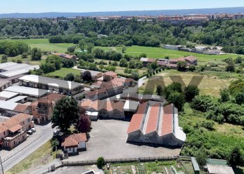 Capannone Biella, BI, frazione Chiavazza, Biella - foto 46