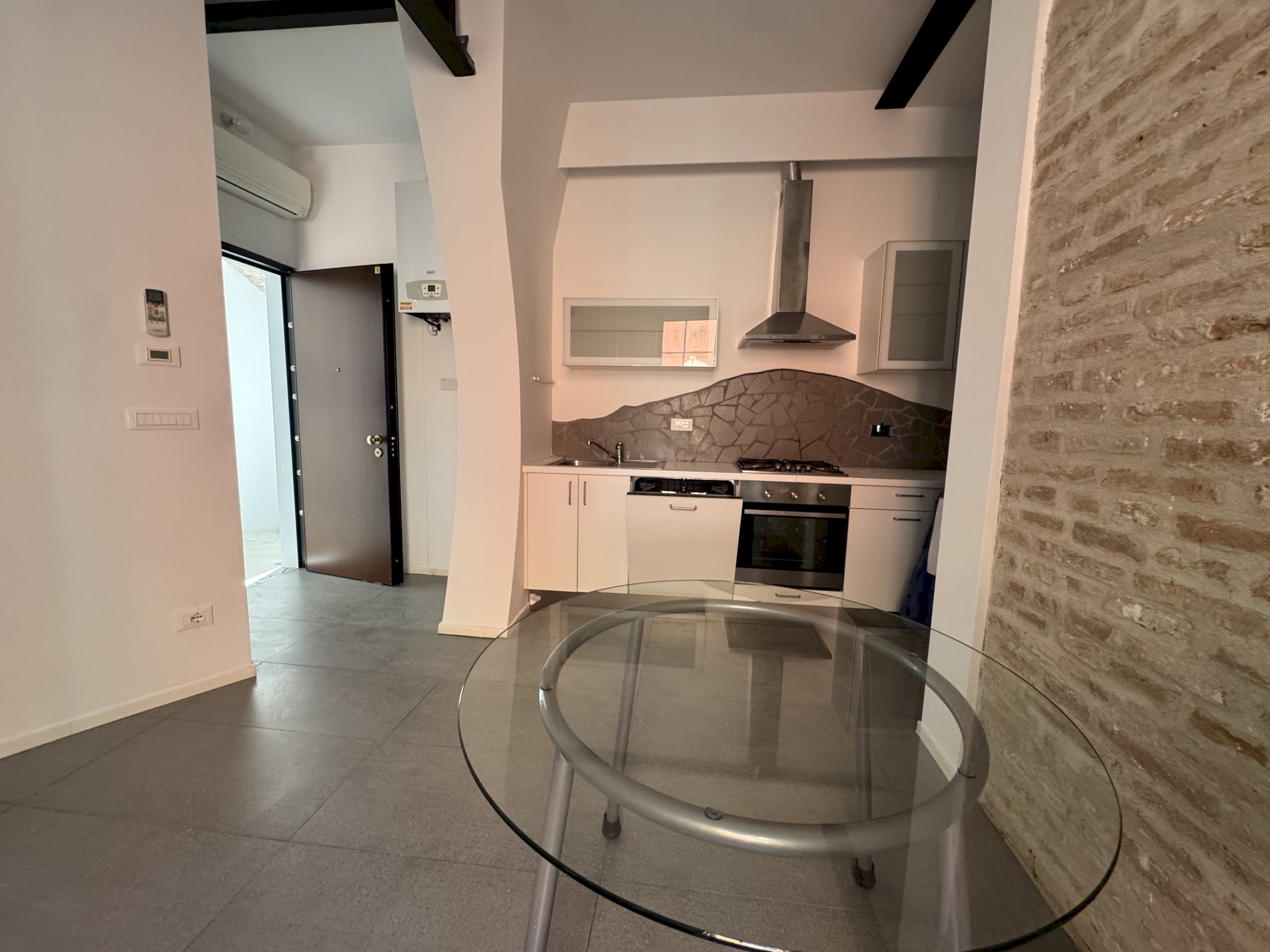AMBIENTE - Trilocale via Milliario, 12, Bologna (zona Santa Viola) - foto 1