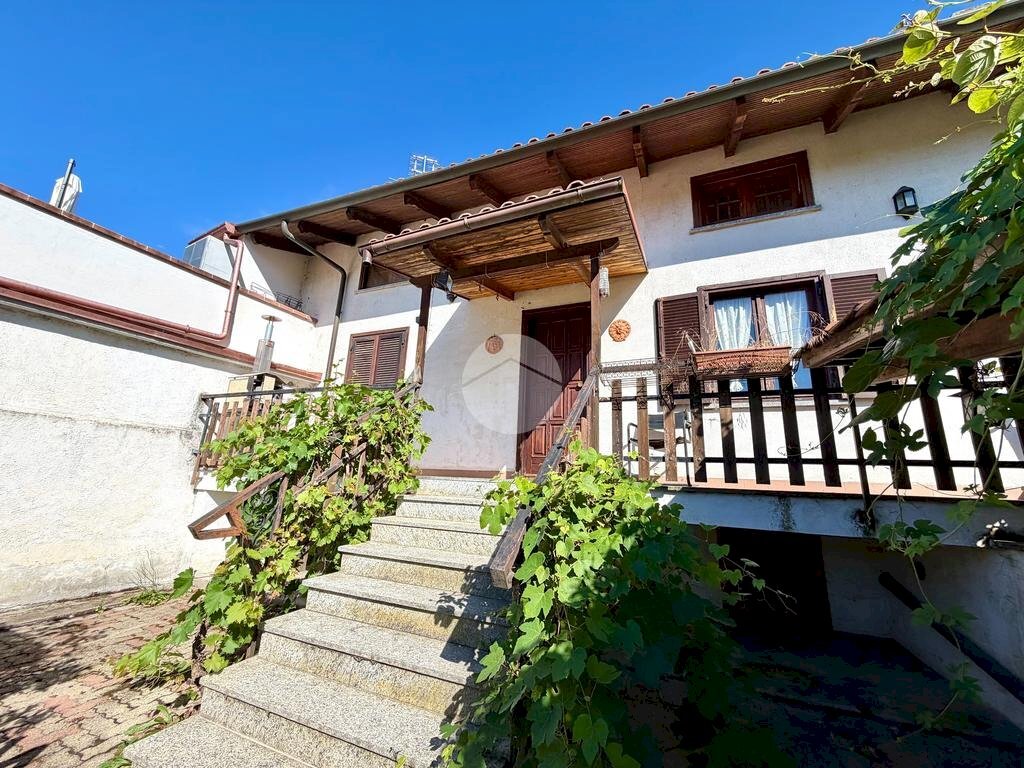 Semi-detached house Borgata rivata, Reano - photo 2