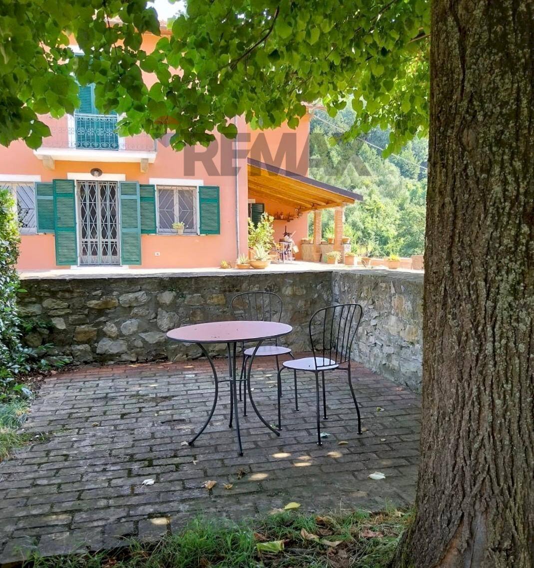 Semi-detached house Località campi, 3 
 Campi, Calice al Cornoviglio - photo 2