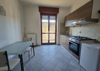 Bilocale Via Carpi, Rondissone - foto 1
