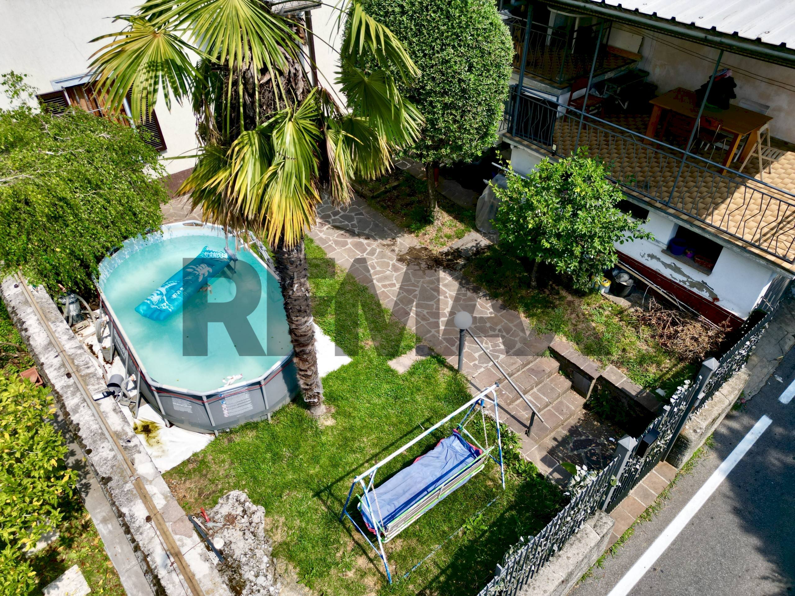 Independent house Via Cesare Bladì, 6 
 Almenno Alto, Almenno San Salvatore - photo 1