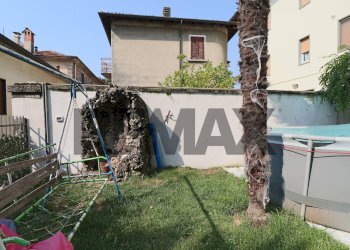 Independent house Via Cesare Bladì, 6
Almenno Alto, Almenno San Salvatore - photo 8