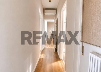 Three-room apartment Via Giuseppe Mazzini, 1 
 Vittoria Apuana, Forte dei Marmi - photo 5