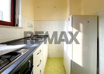 One-room apartment Regio Parco, Torino, Torino (neighborhood Regio Parco) - photo 4