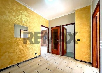 One-room apartment Regio Parco, Torino, Torino (neighborhood Regio Parco) - photo 11