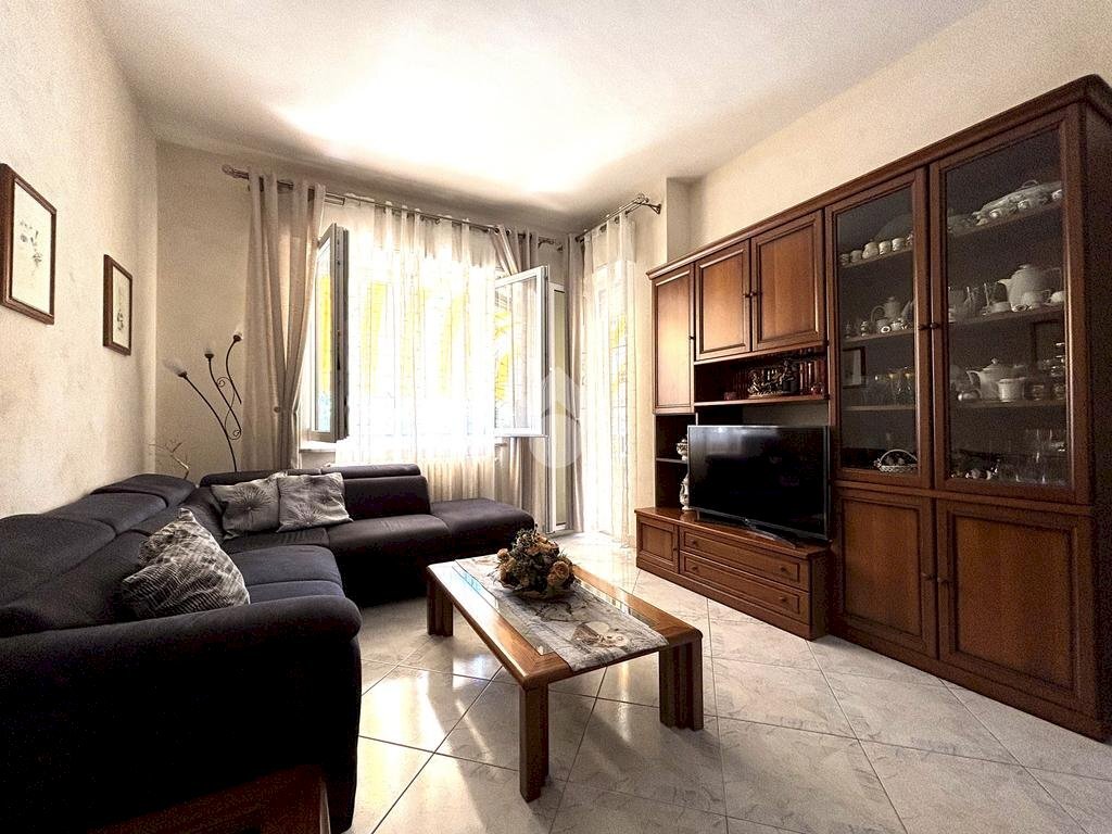 Apartment Via Dante Alighieri, Nichelino - photo 2