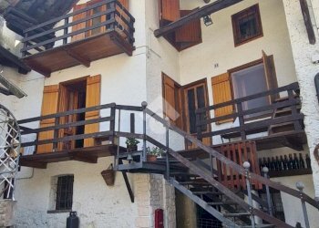 Semi-detached house Località almesio, Ceres - photo 14