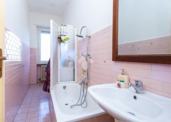 Three-room apartment Via Parrocchia, Mappano - photo 17