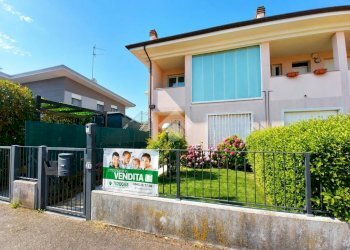 Three-room apartment Via mario martelli, Lugo - photo 1