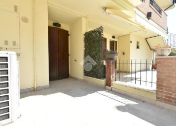 Two-room apartment Via Provinciale le Uso, Borghi - photo 4