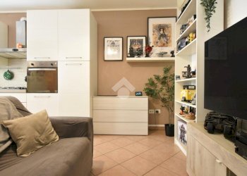 Two-room apartment Via Provinciale le Uso, Borghi - photo 8