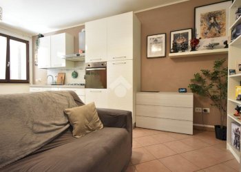 Two-room apartment Via Provinciale le Uso, Borghi - photo 9