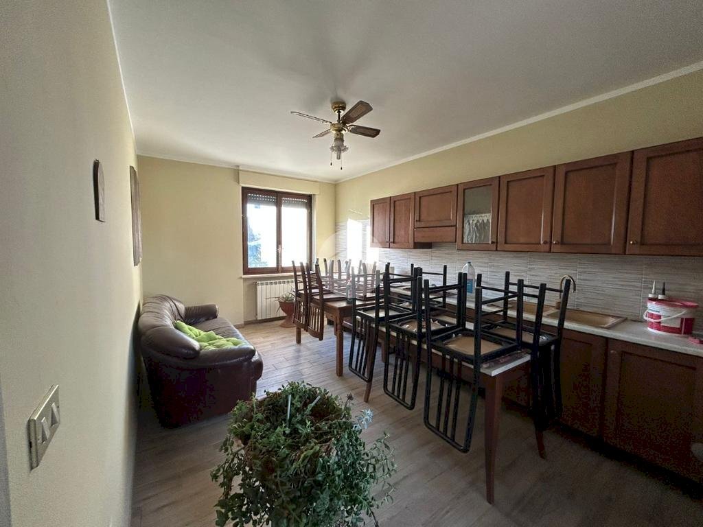 Four-room apartment Via Susa, Collegno - photo 3