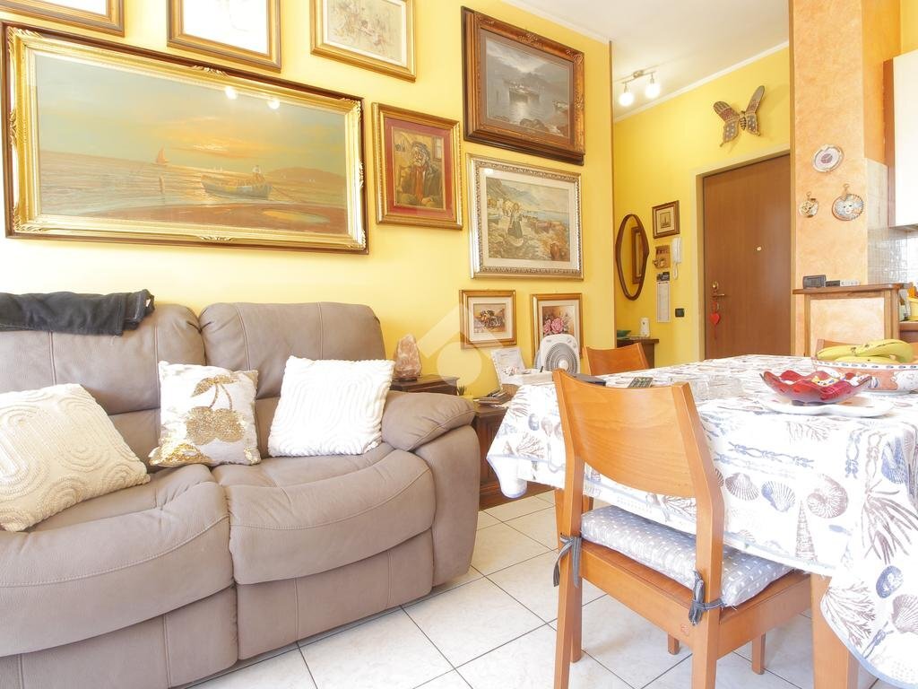Two-room apartment Piazza Europa, San Vittore Olona - photo 1