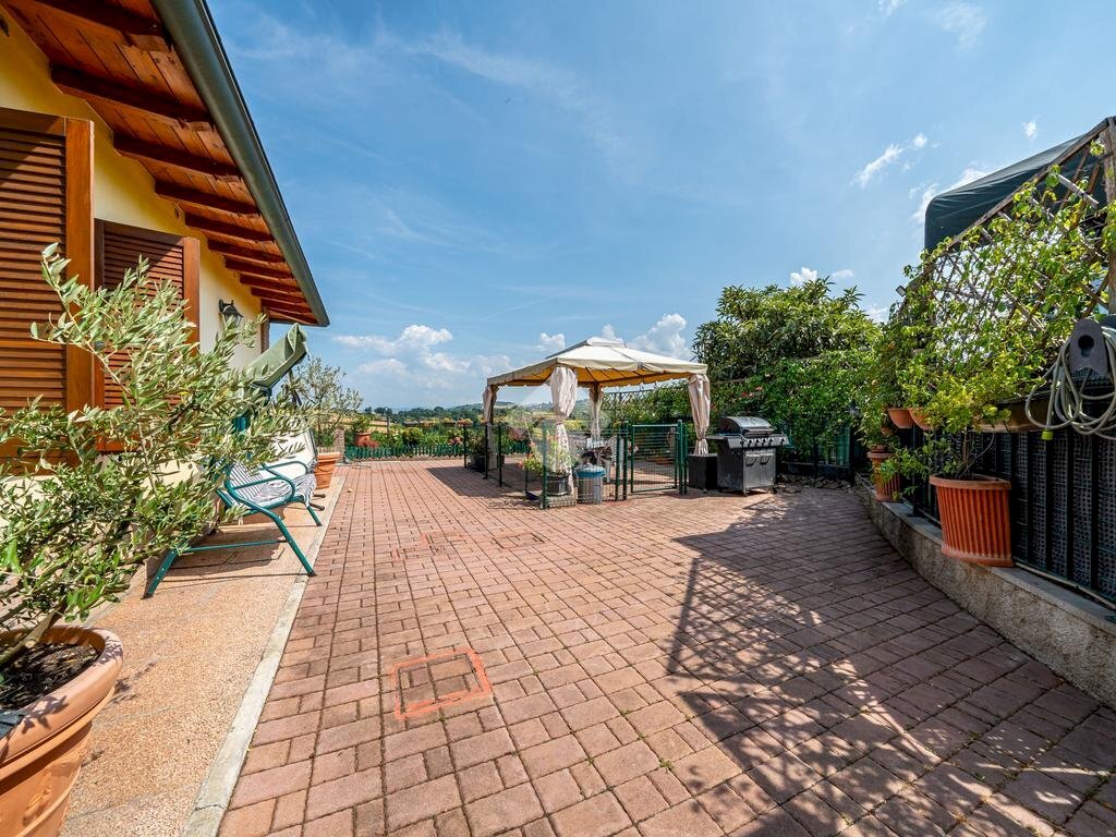 Three-room apartment Via Croce, Castelvetro di Modena - photo 1