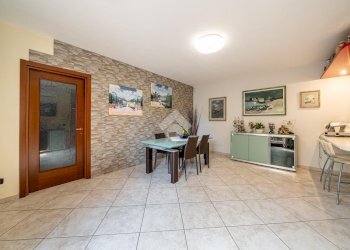 Three-room apartment Via Croce, Castelvetro di Modena - photo 6