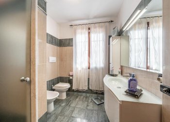 Three-room apartment Via Croce, Castelvetro di Modena - photo 18