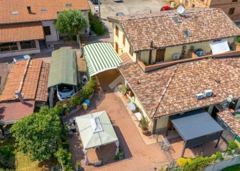 Three-room apartment Via Croce, Castelvetro di Modena - photo 42