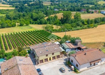 Three-room apartment Via Croce, Castelvetro di Modena - photo 46
