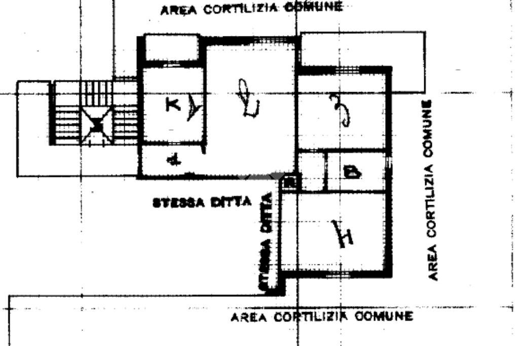 Three-room apartment Via La Spezia, Parma - floor plans 1