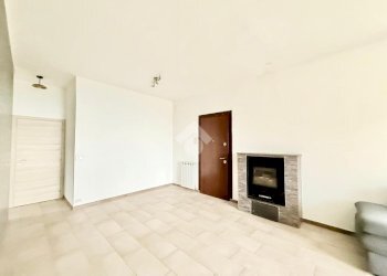 Quadrilocale Via monte timone, Genova (zona Sestri Ponente) - foto 8