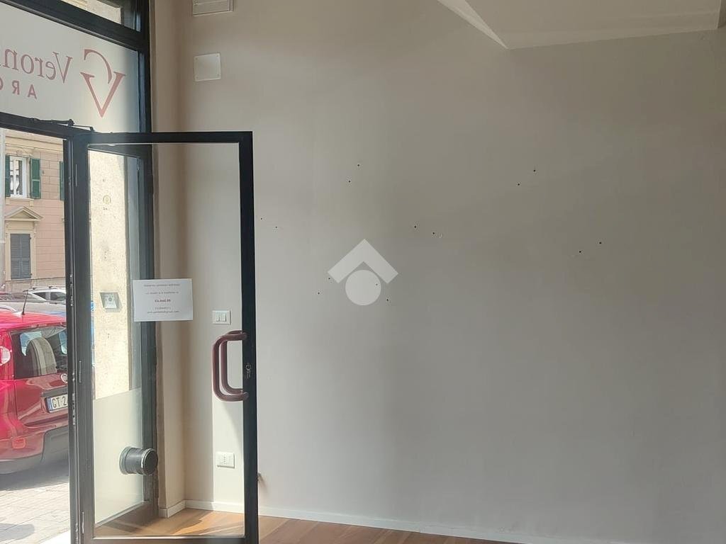 Negozio via nizza, Genova (zona Albaro) - foto 1