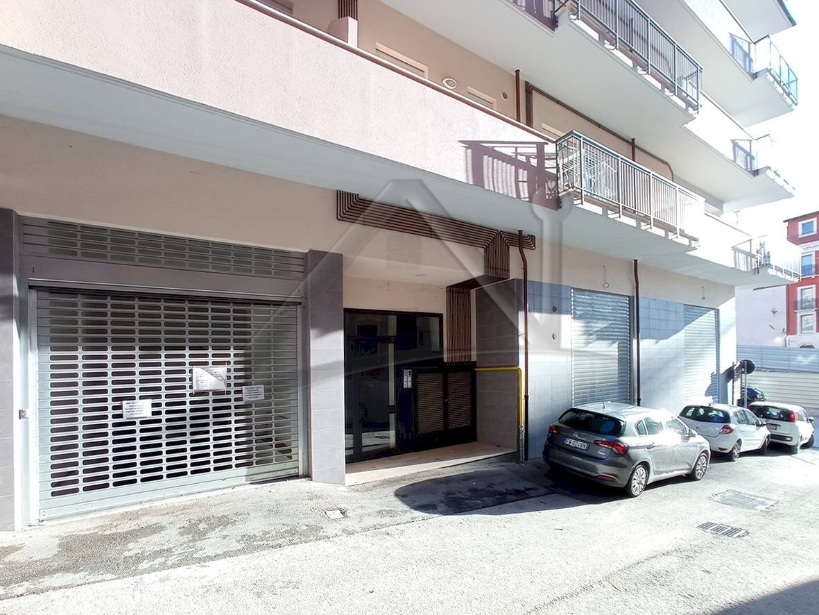 Foto 2 - Three-room apartment Via Camponeschi
5, L'Aquila - photo 2