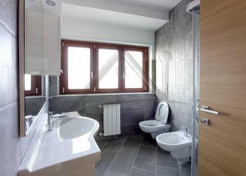 Foto 12 - Three-room apartment Via Camponeschi
5, L'Aquila - photo 12