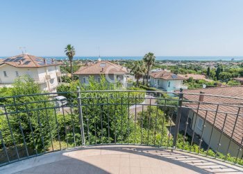 Foto 4 - Trilocale Viale Caprera
 
10, Riccione - foto 4