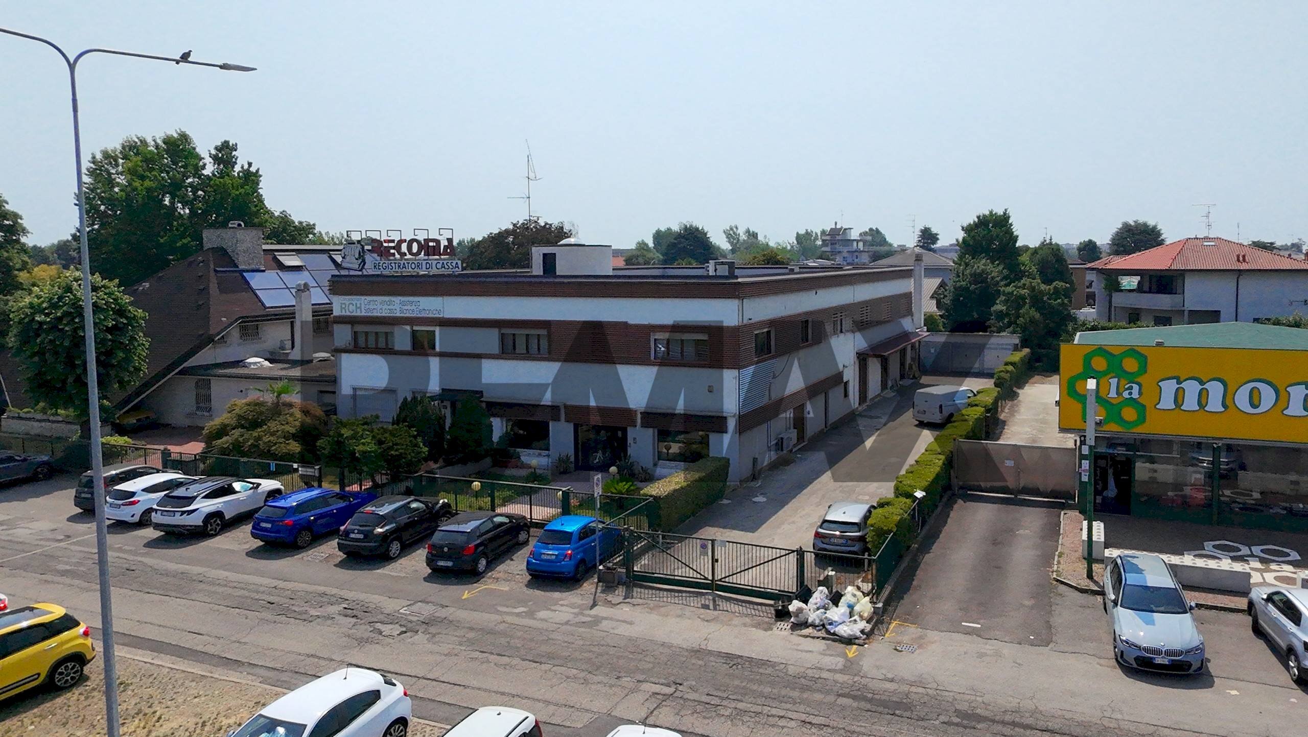 Edificio all\'aperto - Laboratorio Viale Leonardo Da Vinci
249, Trezzano sul Naviglio - foto 2