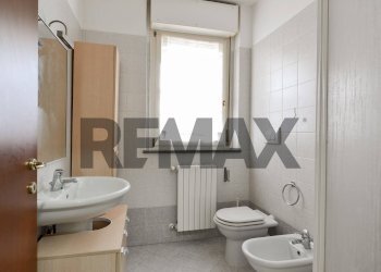 Bagno - One-room apartment via Romagna
 
14, Legnano - photo 7