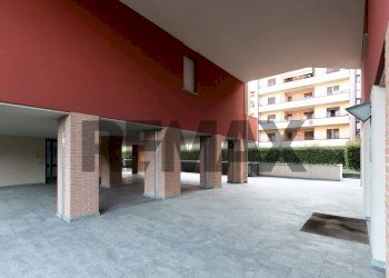 Edificio all\'aperto - One-room apartment via Romagna
 
14, Legnano - photo 11