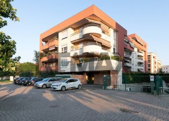 Edificio all\'aperto - One-room apartment via Romagna
 
14, Legnano - photo 14