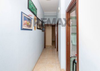 Hall / corridoio - Appartamento Via Del Frantoio
 
13, Catania - foto 15