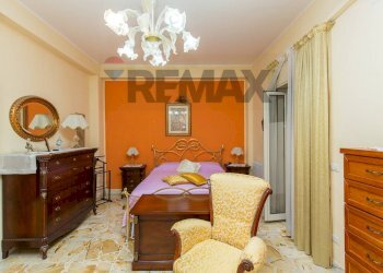 Camera / camera da letto - Appartamento Via Del Frantoio
 
13, Catania - foto 20