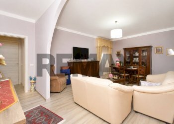 Sala da pranzo - Three-room apartment Via Lorenzo Bufali
 
2, Belpasso - photo 2