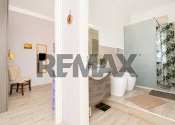 Bagno - Three-room apartment Via Lorenzo Bufali
 
2, Belpasso - photo 17