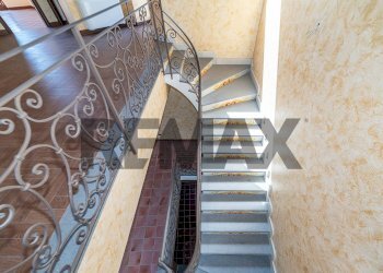 Scale - Villa Via Giovanni Pascoli
 
19, Aci Sant'Antonio - photo 13