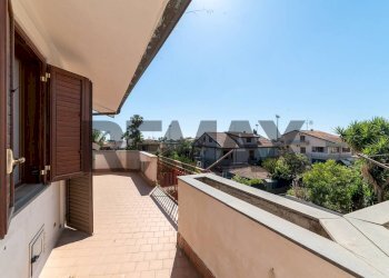 Balcone - Villa Via Giovanni Pascoli
 
19, Aci Sant'Antonio - photo 25