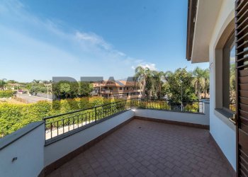 Terrazza - Villa Via Giovanni Pascoli
 
19, Aci Sant'Antonio - photo 30